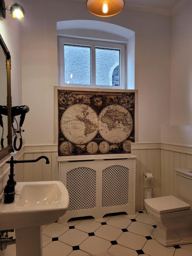 Kot Pocztowy Apartment *