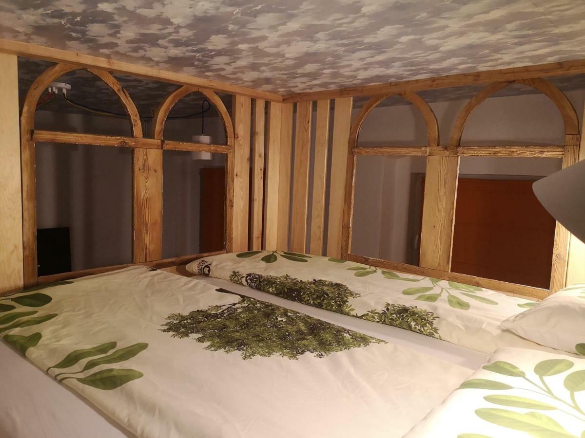 Kot Pocztowy Apartment *